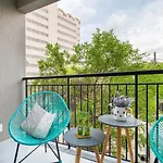 Easy Star - Lindo Studio Prox.Metro Ana Rosa - Ln02H